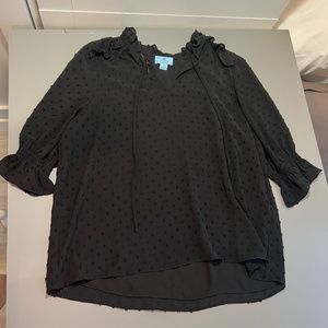 CeCe Clip Dot Tie Front Top